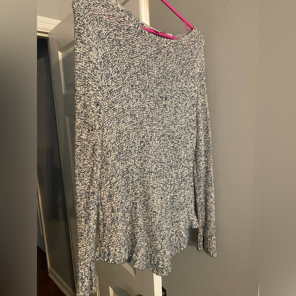 Loft Sweater - Picture 2 of 3